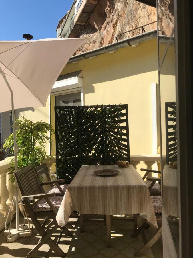 Apartamento Les Citronniers Villefranche-sur-Mer Exterior foto